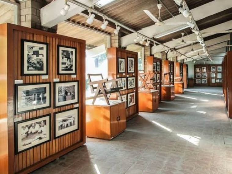 Le Corbusier Centre-1